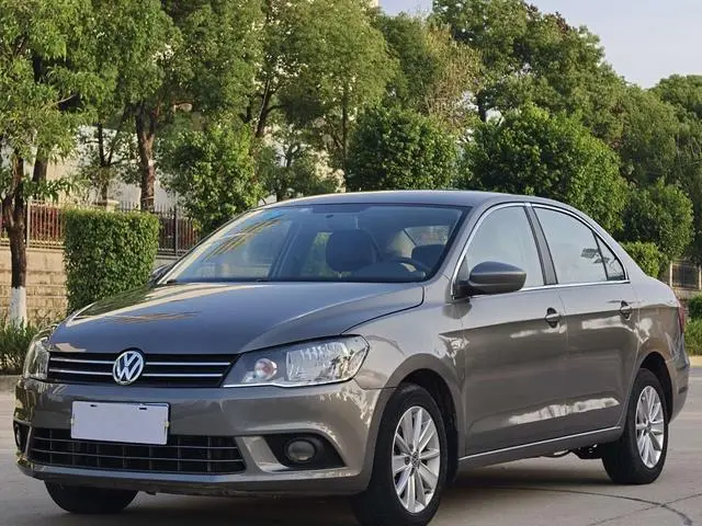 Jetta 2015 1.6L automatic comfort model