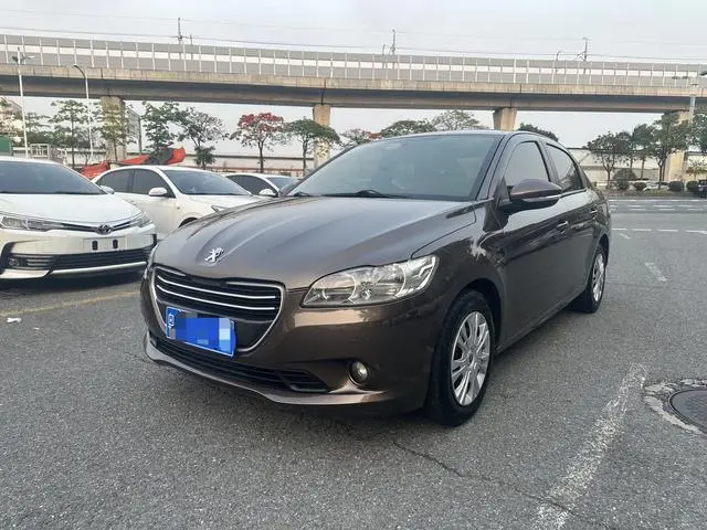 Peugeot 301 2014 1.6L automatic comfort version