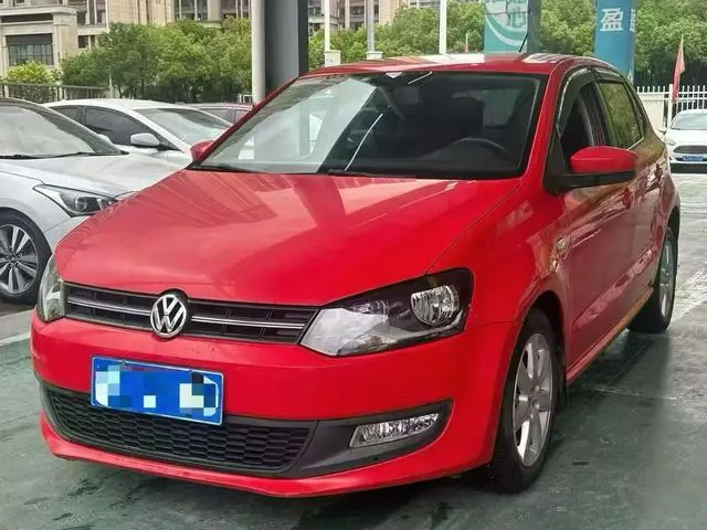 Polo 2013 1.6L automatic comfort version