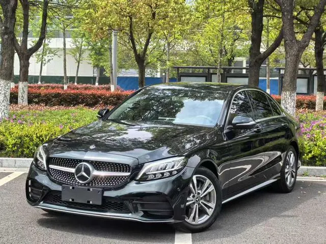 Mercedes-Benz C-Class 2020 C 200 L Fashionable Sports Edition