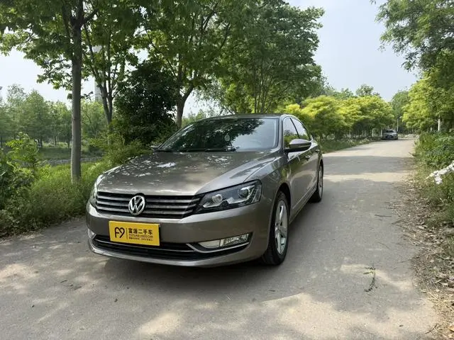 Passat 2015 1.8TSI DSG Royal Edition