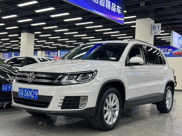 Tiguan 2017 300TSI automatic two-wheel drive Silk Road Comfort Edition
