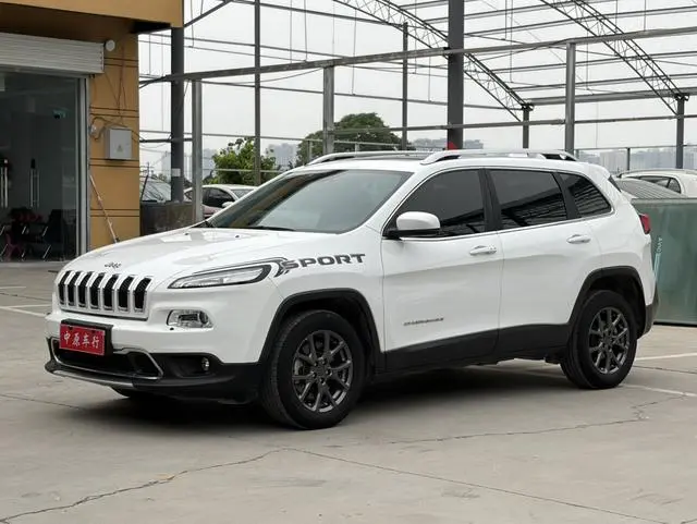 Liberty Light 2020 2.0L two-wheel drive classic sports version