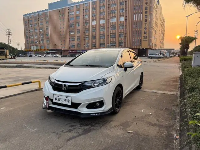 Fit 2018 1.5L CVT Comfort Edition