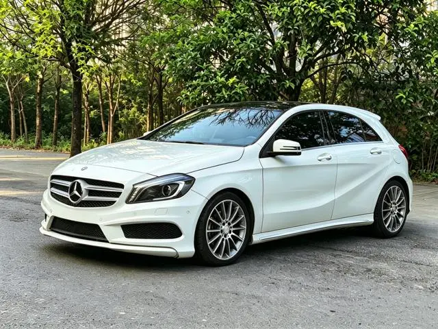Mercedes-Benz A-Class (Imported) 2015 A200 Sports