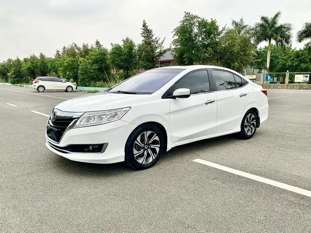 Lingpai 2016 1.8L CVT Deluxe Edition