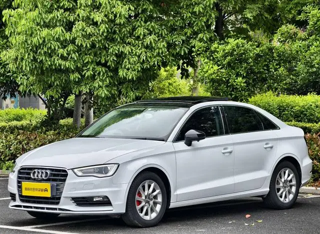 Audi A3 2016 Limousine 35 TFSI Fashion