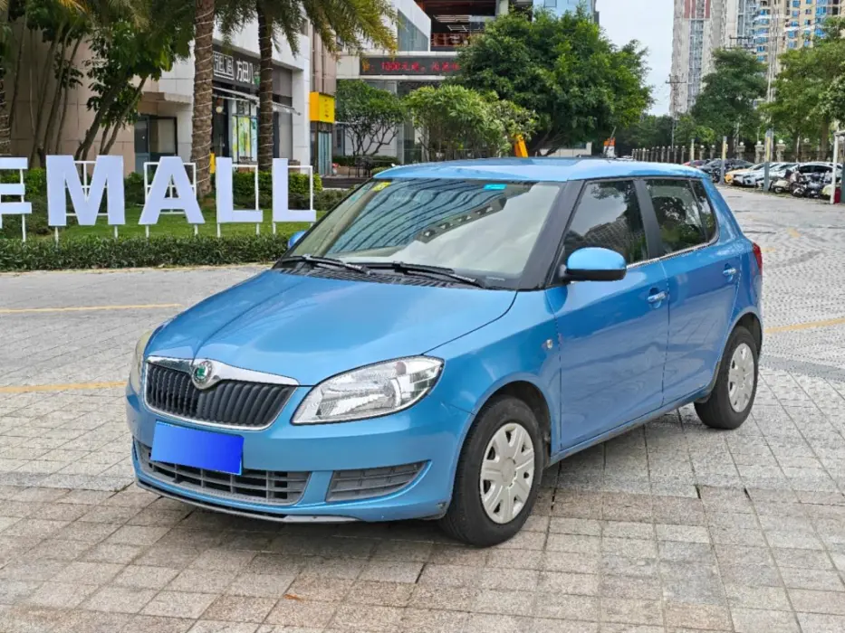 Fabia 2012 1.4L Automatic Crystal Edition