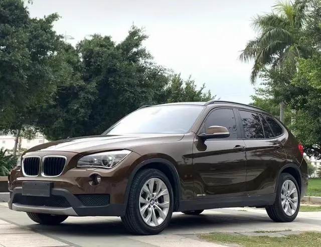 BMW X1 2014 sDrive18i Fashion Model