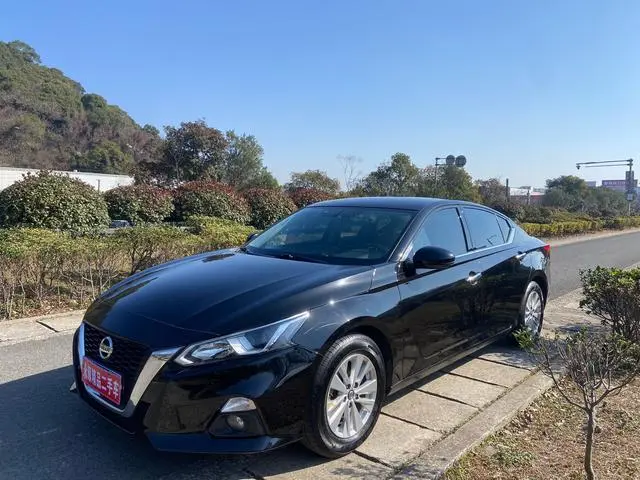 Teana 2021 2.0L XE Fashion Edition