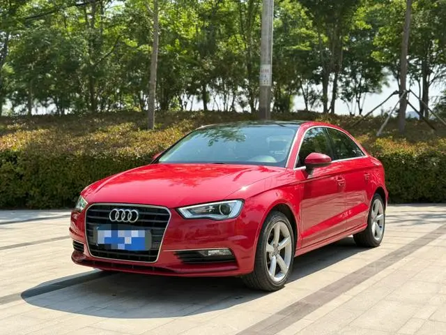 Audi A3 2014 Limousine 35 TFSI automatic comfort type
