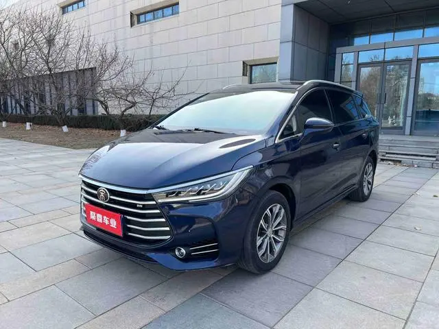 Song MAX 2019 1.5T automatic smart connection model 7 seats National V