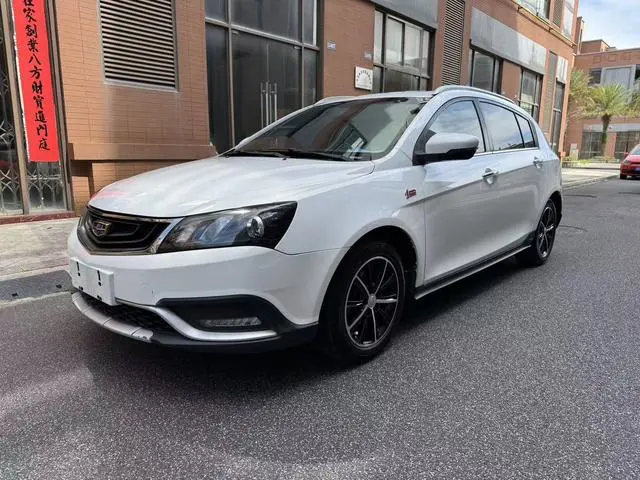 Emgrand 2017 hatchback RS million model 1.5L CVT upward version