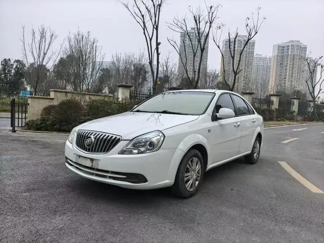 Excelle 2015 1.5L automatic classic