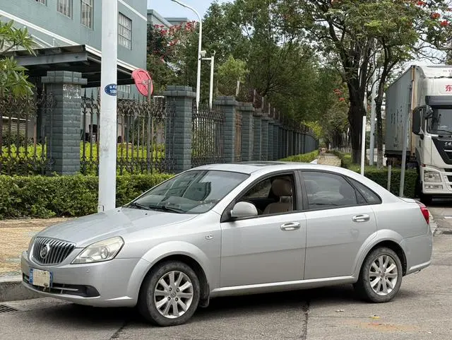 Excelle 2013 1.5L automatic exclusive model