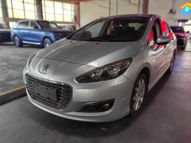 Peugeot 308 2013 1.6L automatic premium model