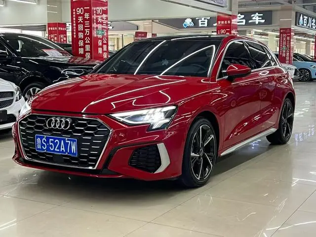 Audi A3 2024 Sportback 35 TFSI stylish and sporty