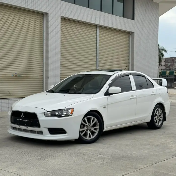 Yishen 2013 Fashion Edition 1.8L Manual Comfort Type