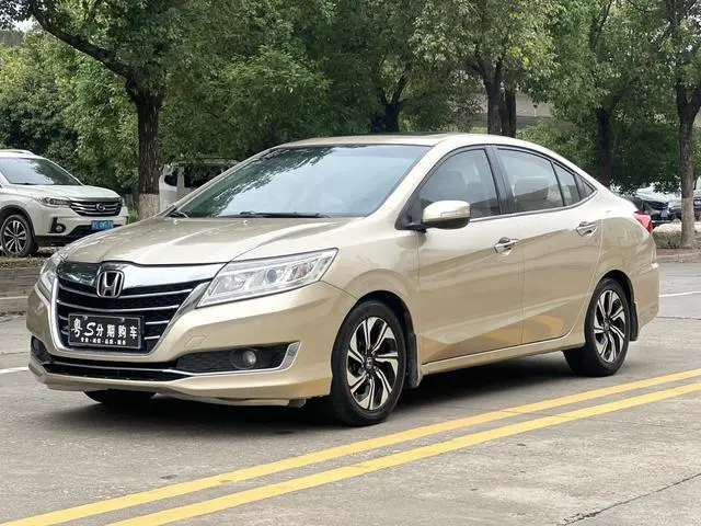 Lingpai 2016 1.8L CVT Deluxe Edition