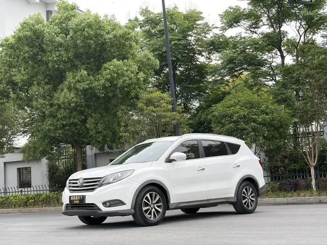 Fengguang 580 2018 1.5T manual smart model