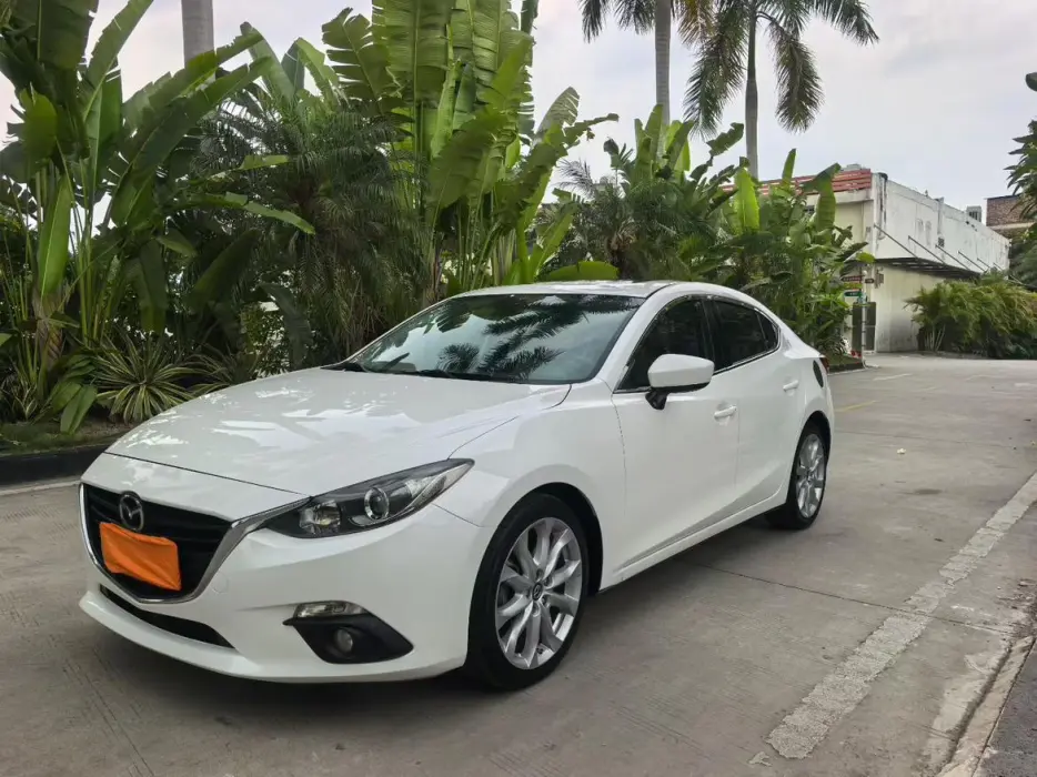 Mazda3 Angkesela 2014 Sedan 2.0L Automatic Sports