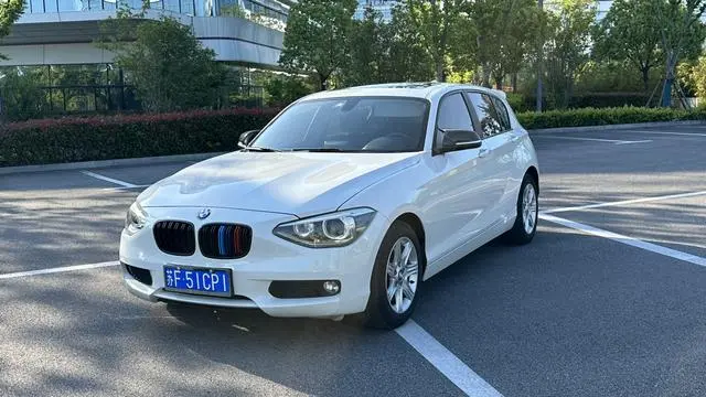 BMW 1 Series (imported) 2013 facelift 116i leading model