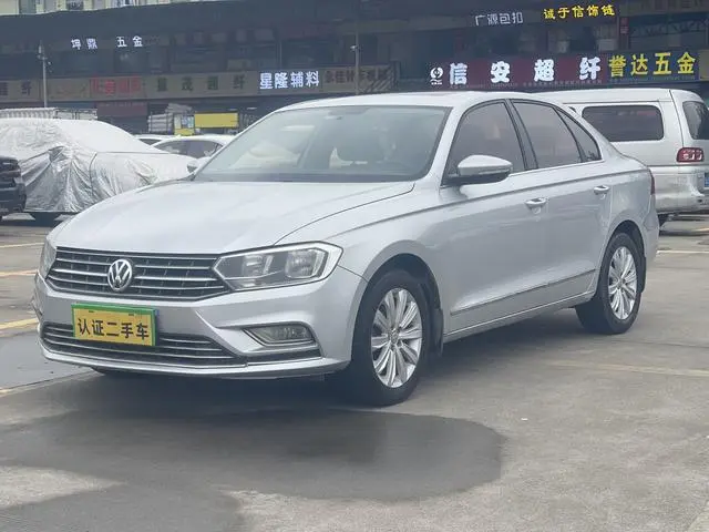 Bora 2016 1.6L automatic comfort model
