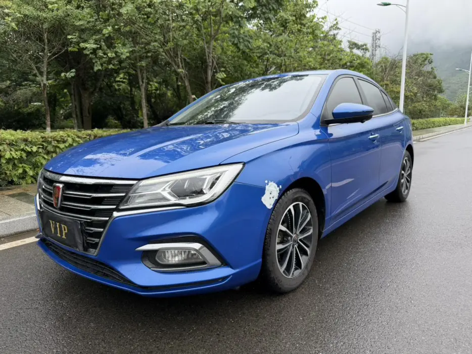 Roewe i5 2020 1.5L automatic 4G Internet leading flagship version