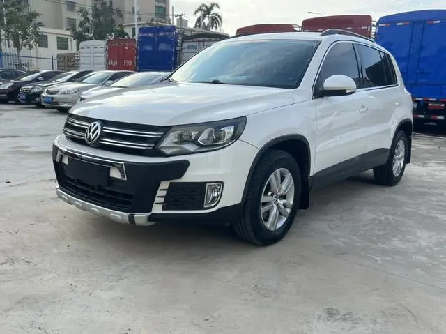 Tiguan 2013 1.8TSI automatic two-wheel drive fashion version