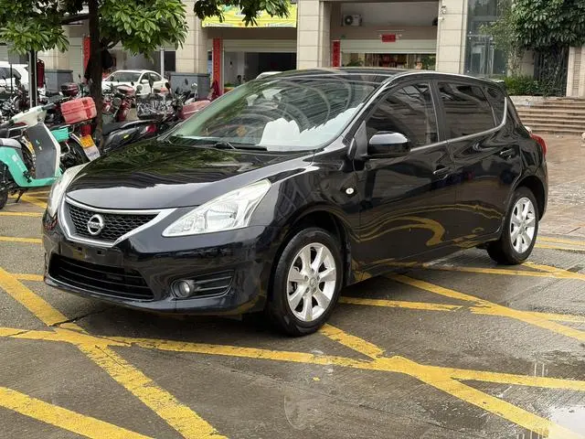 Tiida 2014 1.6L CVT comfort model