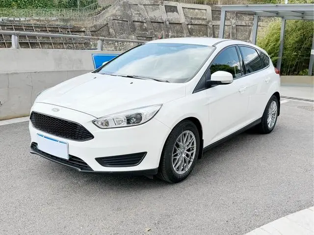 Focus 2018 Classic Edition Hatchback 1.6L Automatic Comfort Smart Travel Edition