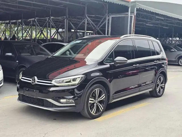 Touran L 2018 280TSI Expansion Edition 6 seats National VI