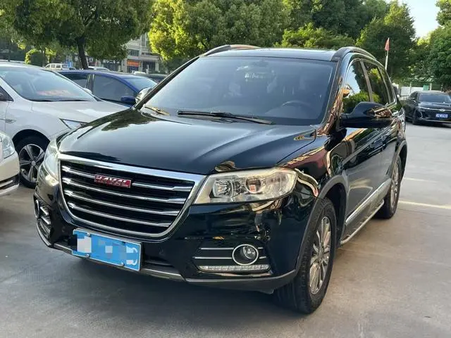 Haval H6 2017 red label sports version 1.5T automatic two-wheel drive luxury model