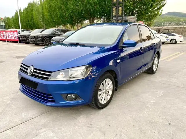 Jetta 2013 1.6L automatic luxury model