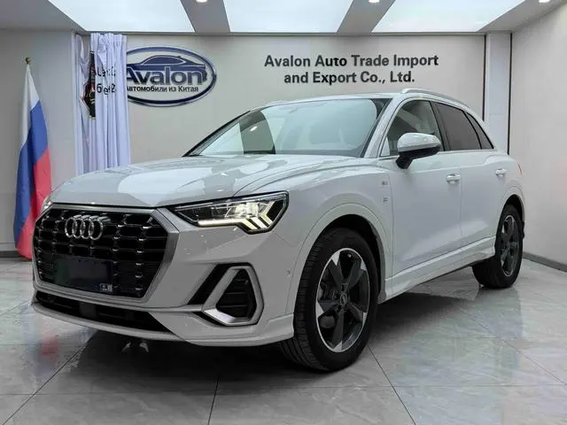 Audi Q3 2022 35 TFSI Fashionable and Dynamic