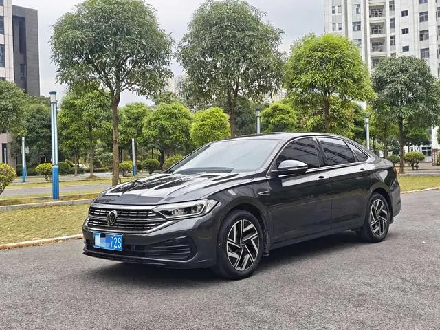 Sagitar 2023 300TSI DSG Super Edition