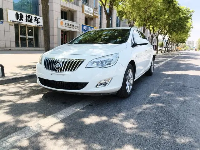 Yinglang 2014 XT 1.6L automatic comfort version