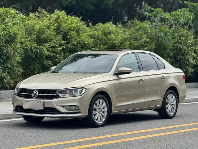 Bora 2018 1.5L automatic fashion model