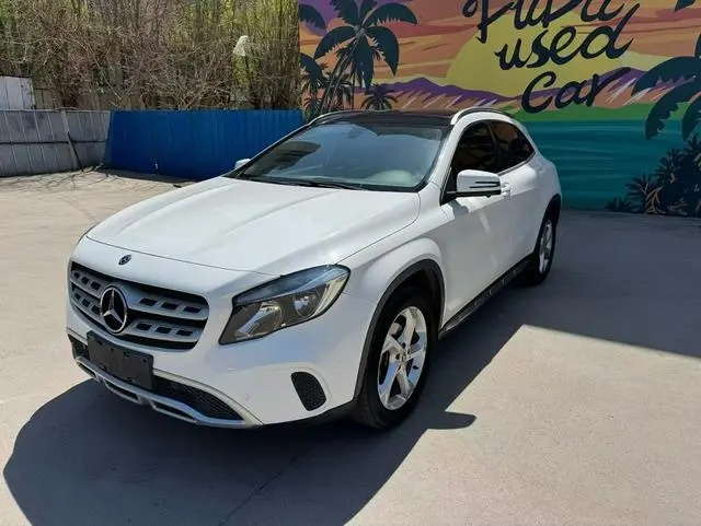 Mercedes-BenzGLA 2018 GLA 200 Dynamic
