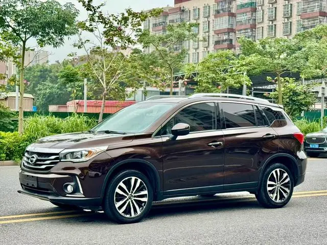 Trumpchi GS4 2016 235T G-DCT Deluxe Edition