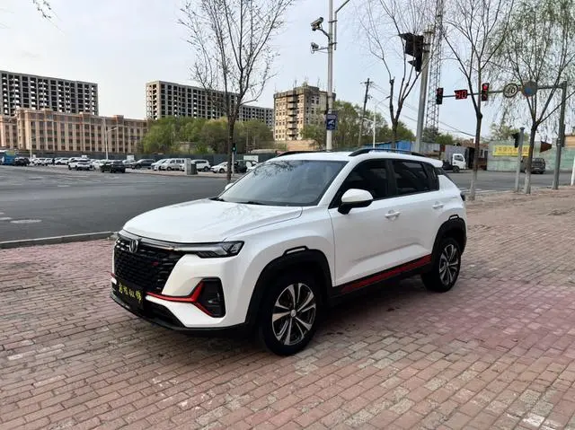 Changan CS35 PLUS 2022 Blue Whale NE 1.4T DCT luxury model