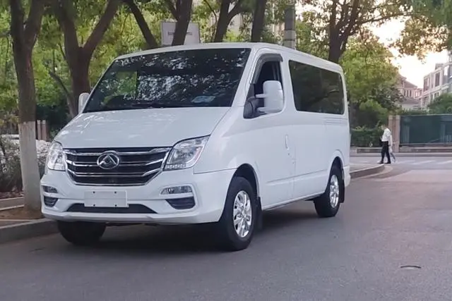 Xintu V80 2021 PLUS 2.0T AMT City Edition Short Axis Ultra Low Roof 5/6 Seats