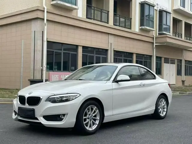 BMW 2 Series (Imported) 2015 218i