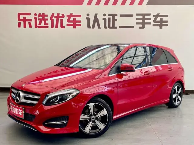 Mercedes-Benz B-Class 2018 B 200 Fashion Model