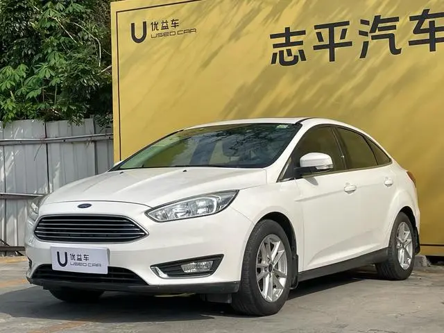 Focus 2015 sedan 1.6L automatic fashion model
