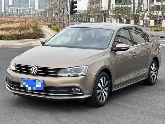 Sagitar 2017 1.6L automatic comfort model