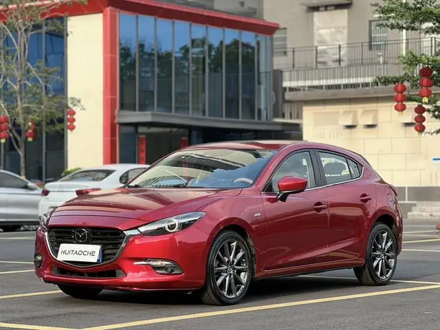 Mazda3 Angkesela 2017 hatchback 2.0L automatic sports model National V