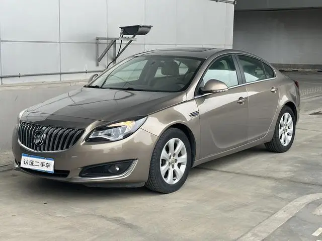 Regal 2014 2.0L Elite Fashion Model