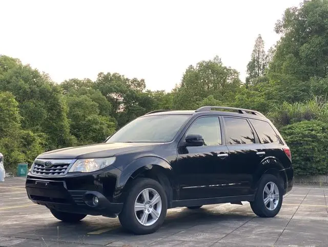 FORESTER 2011 2.0XS Automatic Deluxe Edition
