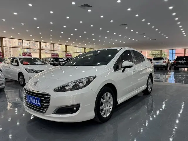 Peugeot 308 2016 1.6L automatic fashion version